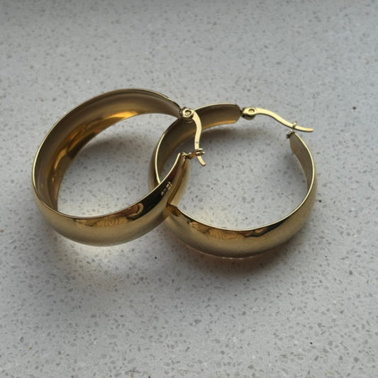 Medium Flat Hoops